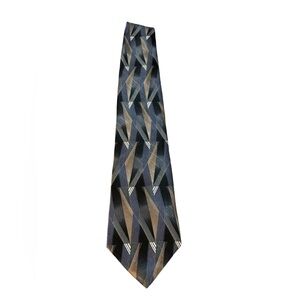 Essante 100% silk tie. Pattern is blue, black, gray & tan. Excellent condition.